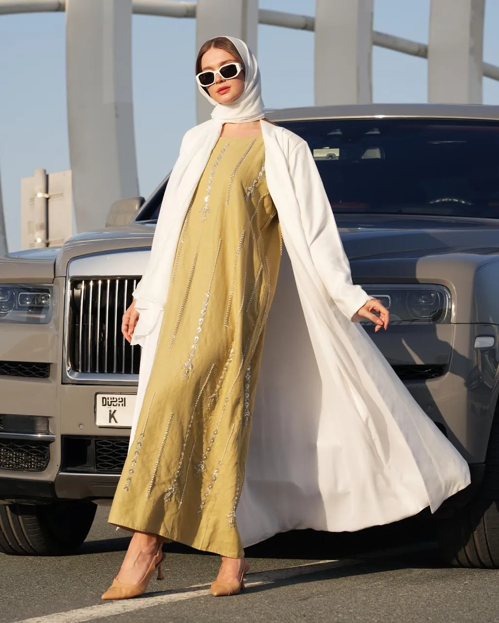 Signature Abaya | DVE-105